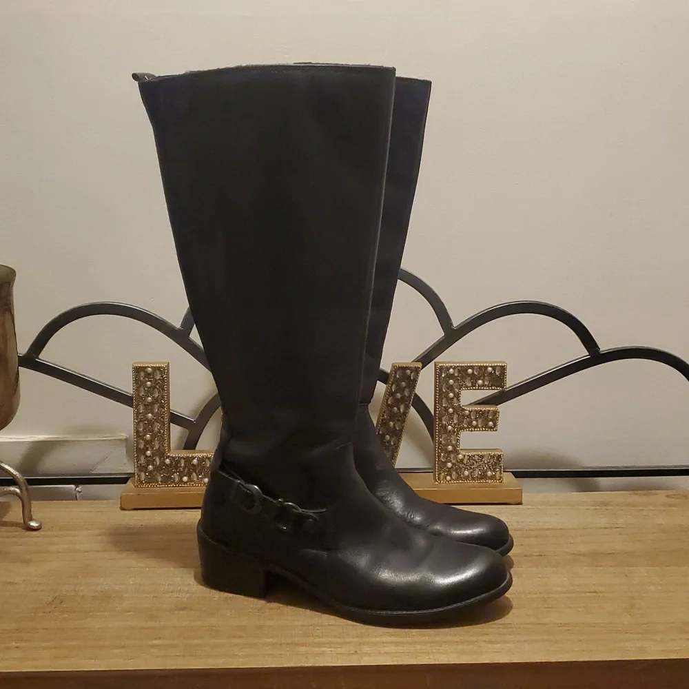 Bussola Black Womens Soft Black Leather Buckle Zip Knee-High Boots Sz 39/8, Boho
